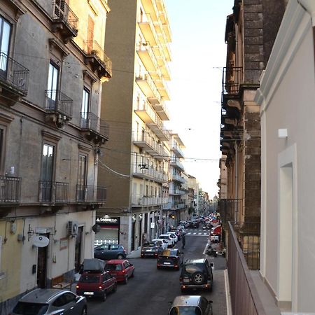 Suite Caronda Catania Bagian luar foto